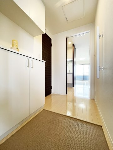 ベレオ蔵本の玄関