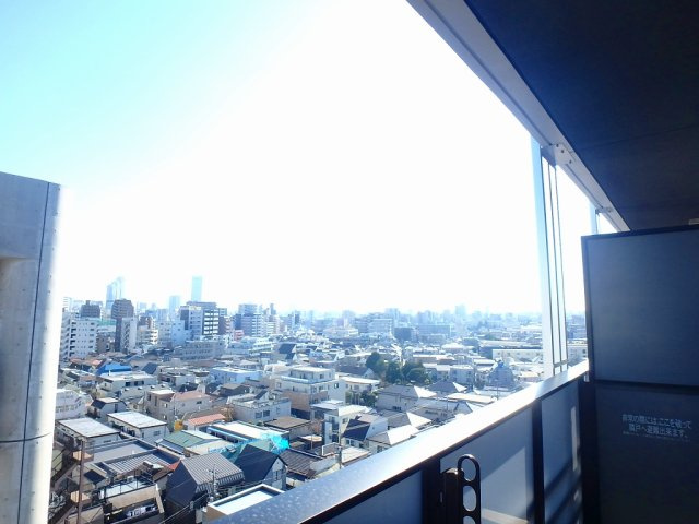 LIONS MYLES新中野の展望