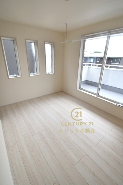 リーブルガーデン  水戸河和田町　3期　1の洋室|採光バッチリ・通風良好です。
たっぷり差し込む陽光がお部屋を明るく照らします！