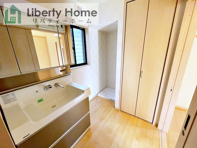 阿見町中央5丁目　中古戸建の脱衣所