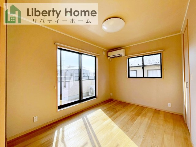阿見町中央5丁目　中古戸建の寝室