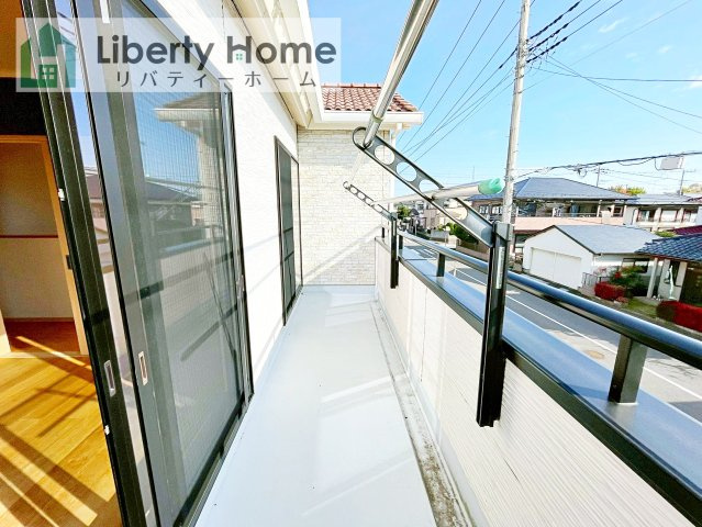 阿見町中央5丁目　中古戸建のバルコニー