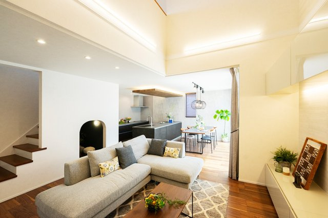 仲介手数料不要　菊陽町原水112号地建売モデルハウス【菊陽北小・菊陽中】の居間・リビング|同一メーカー他物件