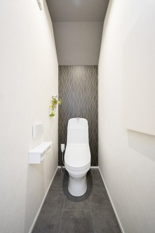 仲介手数料不要　菊陽町原水112号地建売モデルハウス【菊陽北小・菊陽中】のトイレ|同一メーカー他物件