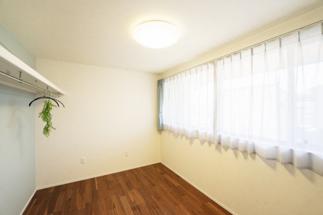 仲介手数料不要　菊陽町原水112号地建売モデルハウス【菊陽北小・菊陽中】の洋室|同一メーカー他物件