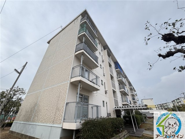 大久保第一住宅17号棟の外観