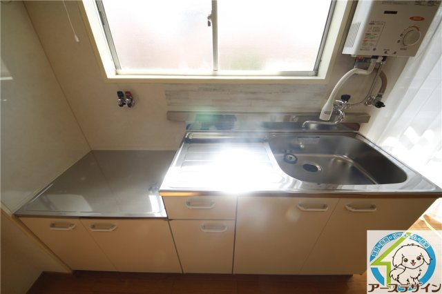 松が丘住宅19号棟のキッチン