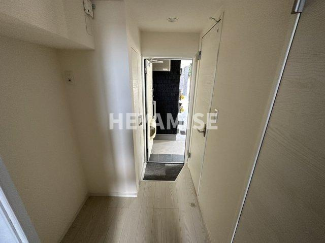 modern palazzo諫早Kaizu Bの玄関|※室内画像は別号室のもの。