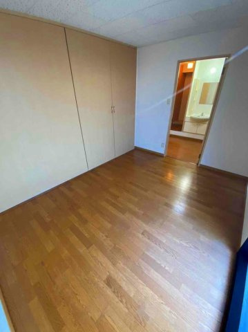 レオパレス翼Ⅲの居間・リビング