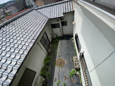 【庭】 | 亀岡　篠町森前山 一戸建