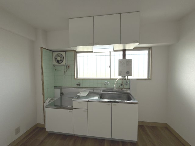 オリエンタルマンションのキッチン