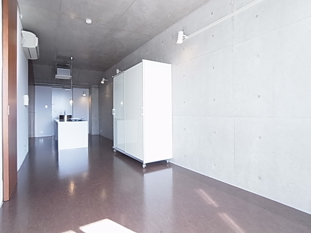 神戸市兵庫区入江通１丁目の賃貸マンションの居間・リビング|リビング