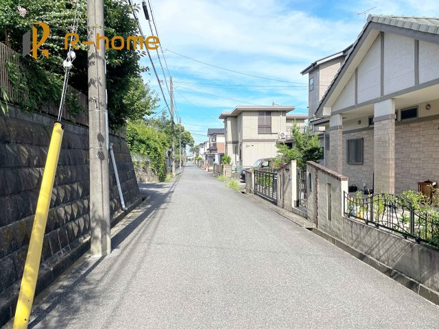 我孫子市新木野1丁目24-1期　新築戸建て　1号棟の前面道路含む現地写真|堂々！建物完成♪実際のお部屋をご見学可能です♪
ご見学が一番の資料！お気軽にお問い合わせ下さい♪