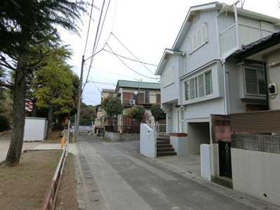 【前面道路含む現地写真】 | 松戸市 小金上総町戸建て