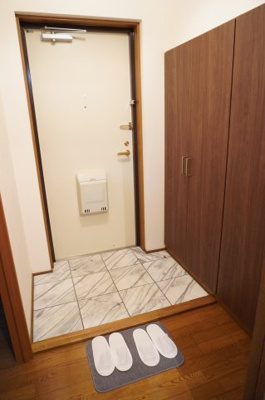 【玄関】 | テルツァ上土狩