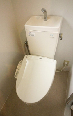 【トイレ】 | テルツァ上土狩 | 温水洗浄暖房便座