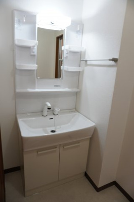 【洗面所】 | テルツァ上土狩 | 洗髪洗面化粧台