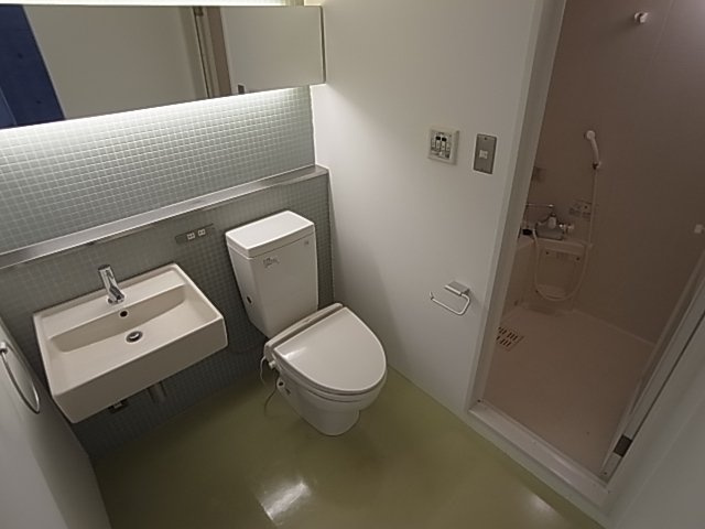 神戸市兵庫区入江通１丁目の賃貸マンションのトイレ|ウォシュレット付