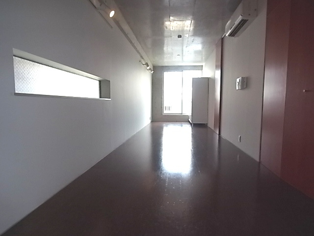 神戸市兵庫区入江通１丁目の賃貸マンションの内装|洋室