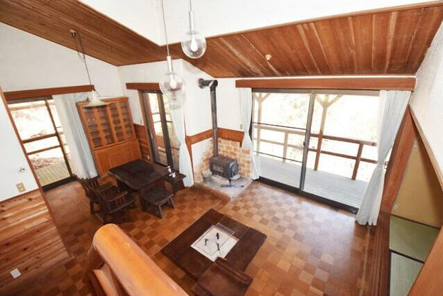【居間・リビング】 | 東急天城高原別荘地　戸建
