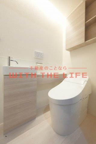 CASA Edo【キャッシュバック対象物件】のトイレ|ゆったりとした空間のトイレです