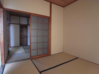 【居間・リビング】