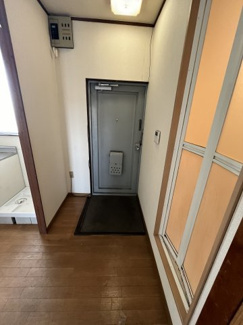 【玄関】