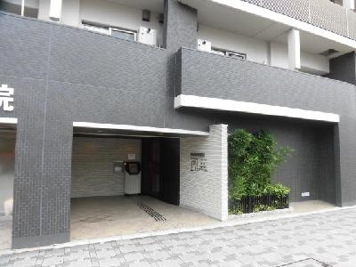 エステムプラザ京都河原町通Ⅱレジデンシャルのエントランス