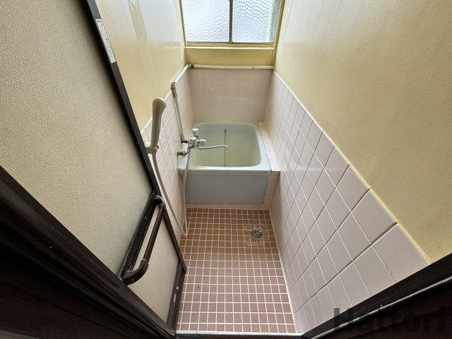 杉マンションの浴室