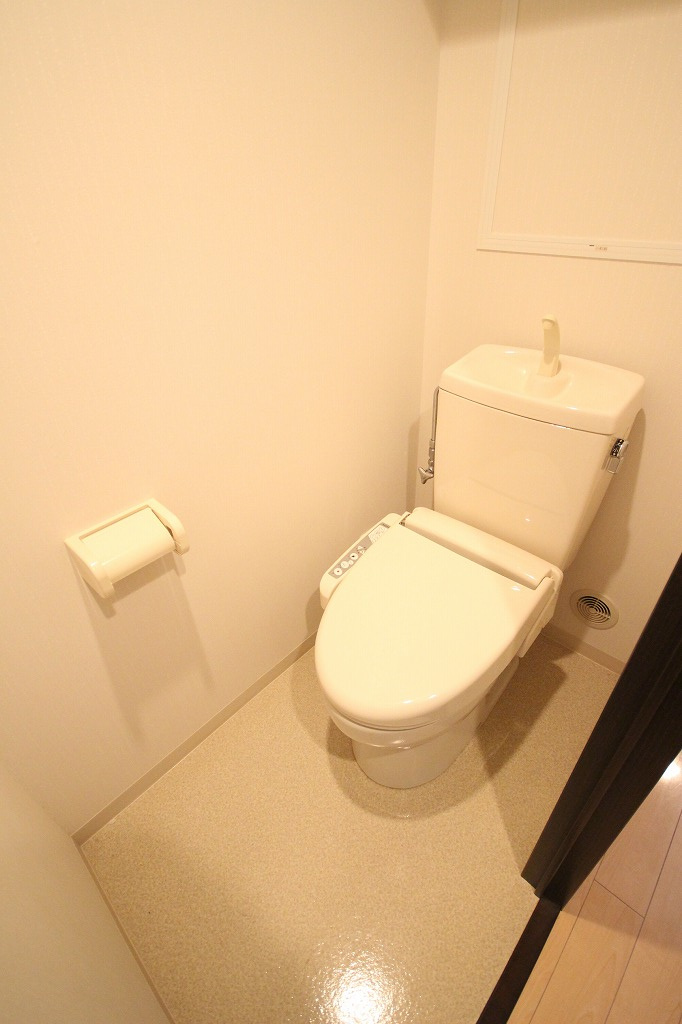 サン・フローリッシュのトイレ|※お部屋により仕様が異なる場合があります。