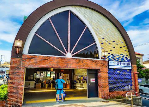 湘南×葉山らしさをデザインした、杉板外壁の家。の周辺|京急逗子・葉山駅