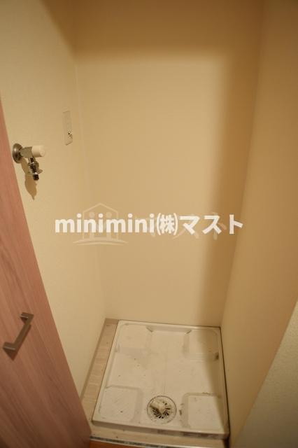 スワンズシティ難波ノーブルの設備|室内洗濯機置き場