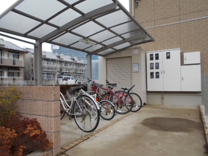 吉野ハイツ Ⅲ棟のその他共用部分|駐輪場