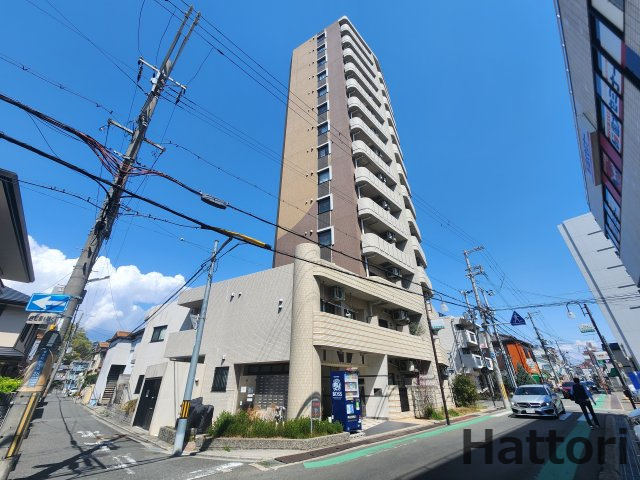 RIDGE江坂(旧:ルクレ江坂)