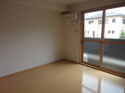 【居間・リビング】 | ウィルモア　イースト