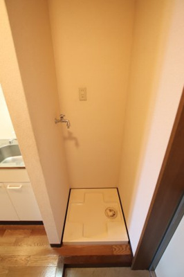 【設備】 | ルーチェⅠ番館 | 室内洗濯機置場