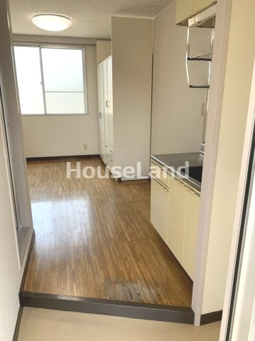 ローズ本町マンションの玄関|別部屋参考写真