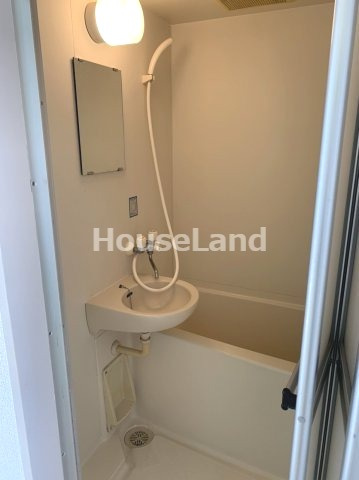 ローズ本町マンションの洗面所|別部屋参考写真