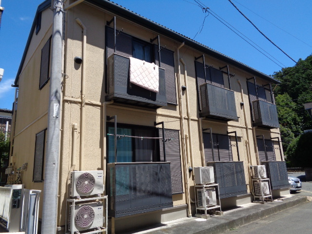チェレステ鎌倉のエントランス