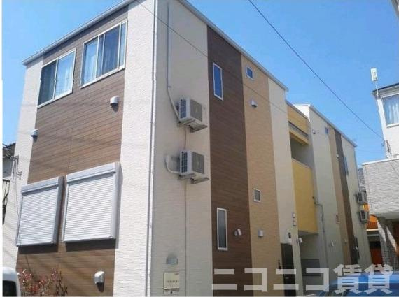 江戸川区江戸川４丁目のアパートの外観