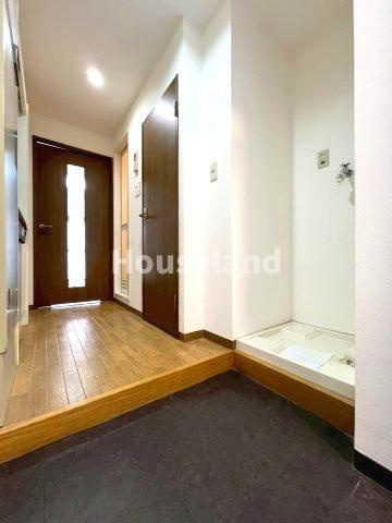 和歌山ドリームビルの玄関