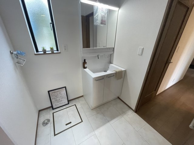 ☆横浜市栄区庄戸3丁目 新築戸建て/カースペース4台