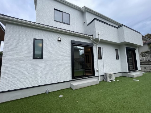 ☆横浜市栄区庄戸3丁目 新築戸建て/カースペース4台