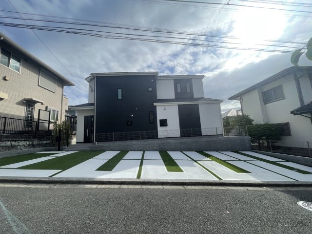 『専任媒介』横浜市栄区庄戸3丁目 新築戸建て/カースペース4台