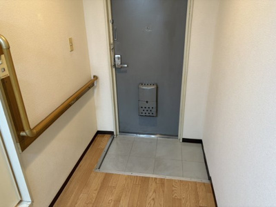 【玄関】 | 栄光ロイヤルハイツ