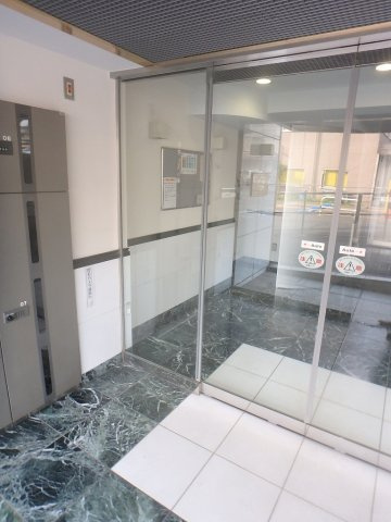 エクセリア後楽園のエントランス