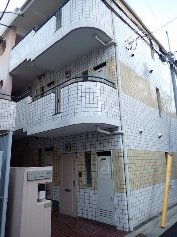 ベイアルファ上富士の外観