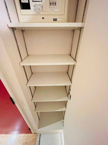 ！！仲介手数料0！！リアライズ名城公園の収納