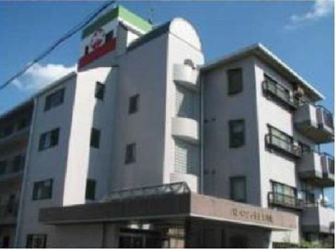 パレ・ロワイヤル新中島　の外観