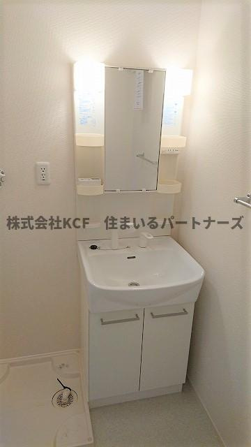 エマーブルⅢ Aの独立洗面台|使いやすい独立洗面台です
